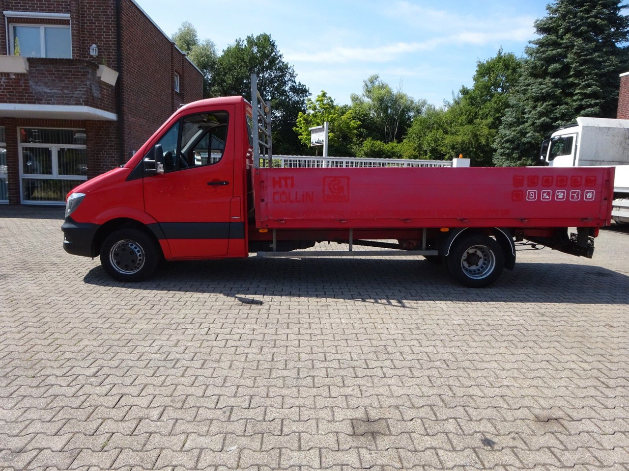 Mercedes-Benz Sprinter Pritsche 519CDI Bluetec 4x2 - شاحنة توصيل مفتوحة: صورة 3 Mercedes-Benz Sprinter Pritsche 519CDI Bluetec 4x2 - شاحنة توصيل مفتوحة: صورة 3