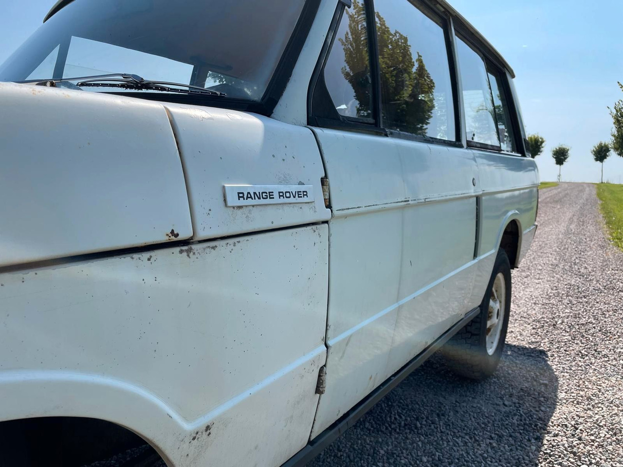 سيارة دفع رباعي Land Rover Range Rover Classic Suffix A: صورة 9 سيارة دفع رباعي Land Rover Range Rover Classic Suffix A: صورة 9