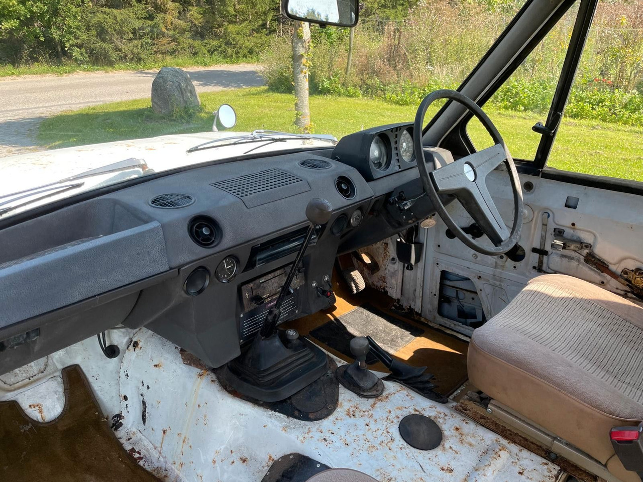 سيارة دفع رباعي Land Rover Range Rover Classic Suffix A: صورة 12 سيارة دفع رباعي Land Rover Range Rover Classic Suffix A: صورة 12