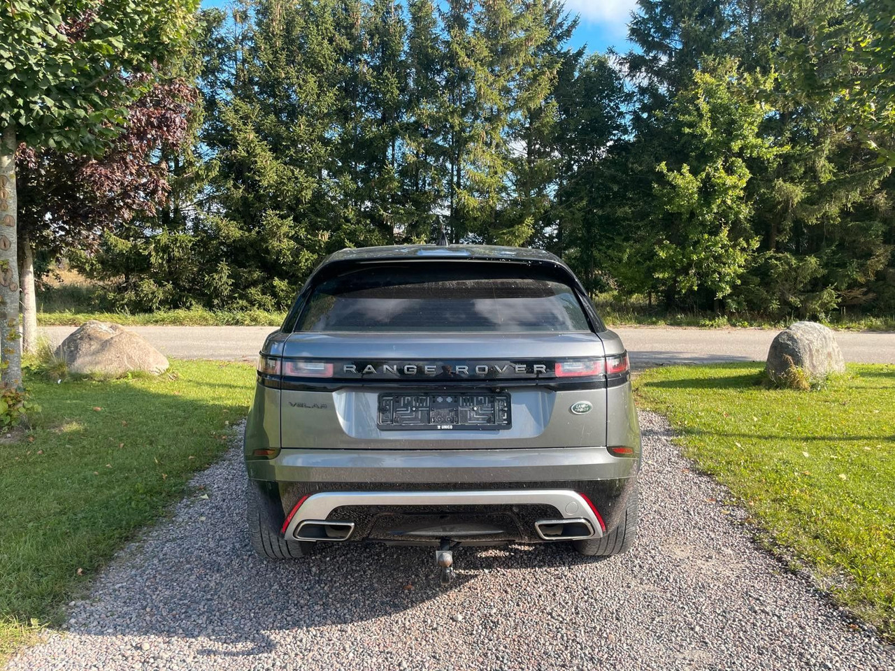 Land Rover Range Rover Velar R-Dynamic 3.0D 4WD Land Rover Velar R-Dynamic 3.0D 4WD *LKW zullasung: 2 sitze - سيارة دفع رباعي: صورة 4 Land Rover Range Rover Velar R-Dynamic 3.0D 4WD Land Rover Velar R-Dynamic 3.0D 4WD *LKW zullasung: 2 sitze - سيارة دفع رباعي: صورة 4