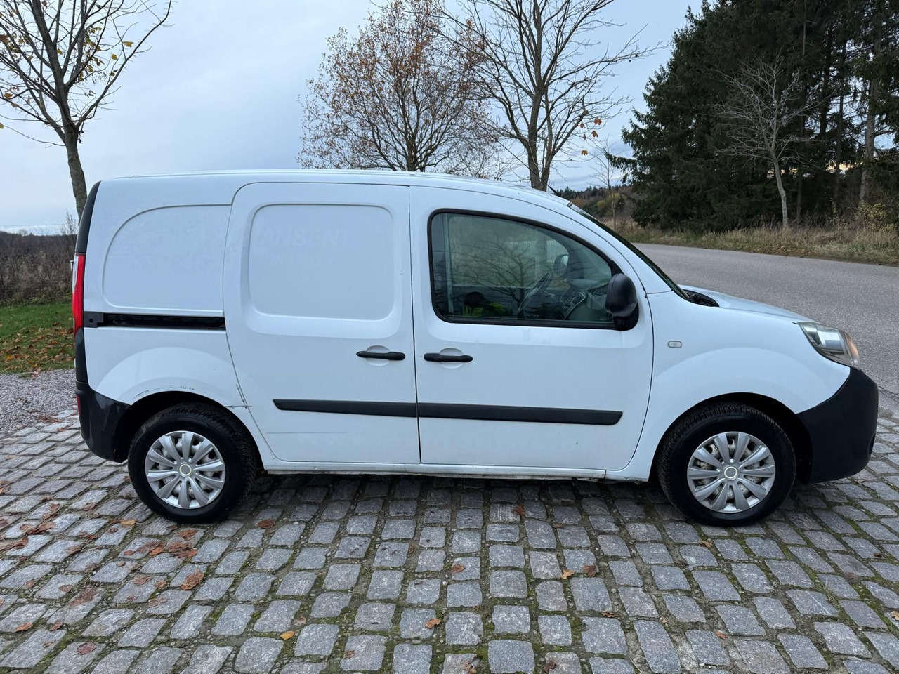 Renault Kangoo Rapid 1.5 dCi Basis *A/C - فان المدمجة: صورة 3 Renault Kangoo Rapid 1.5 dCi Basis *A/C - فان المدمجة: صورة 3