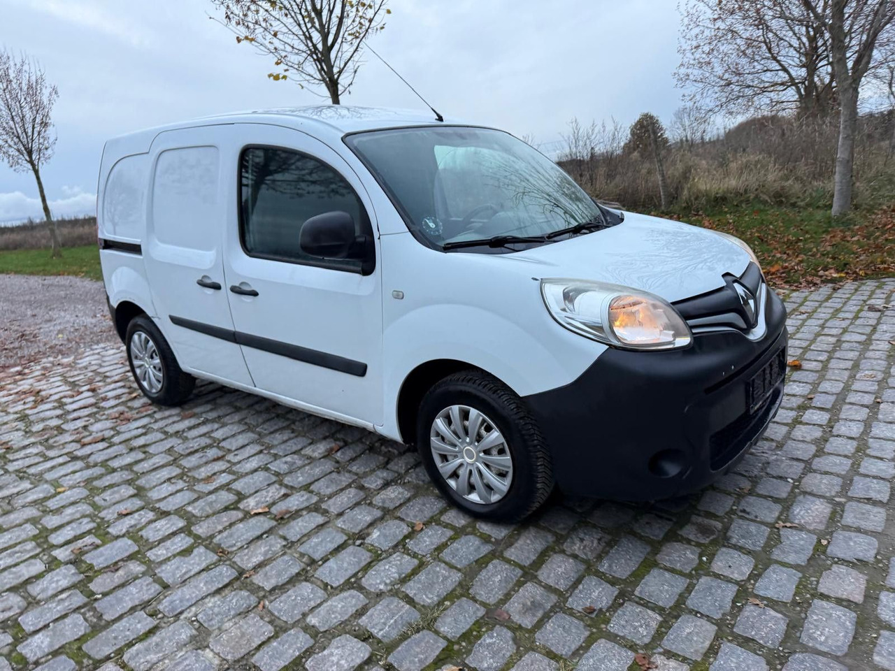 Renault Kangoo Rapid 1.5 dCi Basis *A/C - فان المدمجة: صورة 1 Renault Kangoo Rapid 1.5 dCi Basis *A/C - فان المدمجة: صورة 1