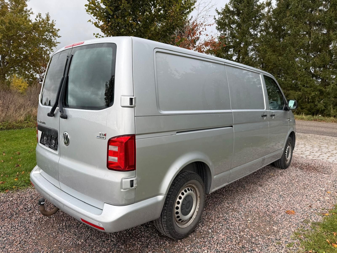 Volkswagen T6 Transporter Kasten lang - ميكروباص: صورة 4 Volkswagen T6 Transporter Kasten lang - ميكروباص: صورة 4