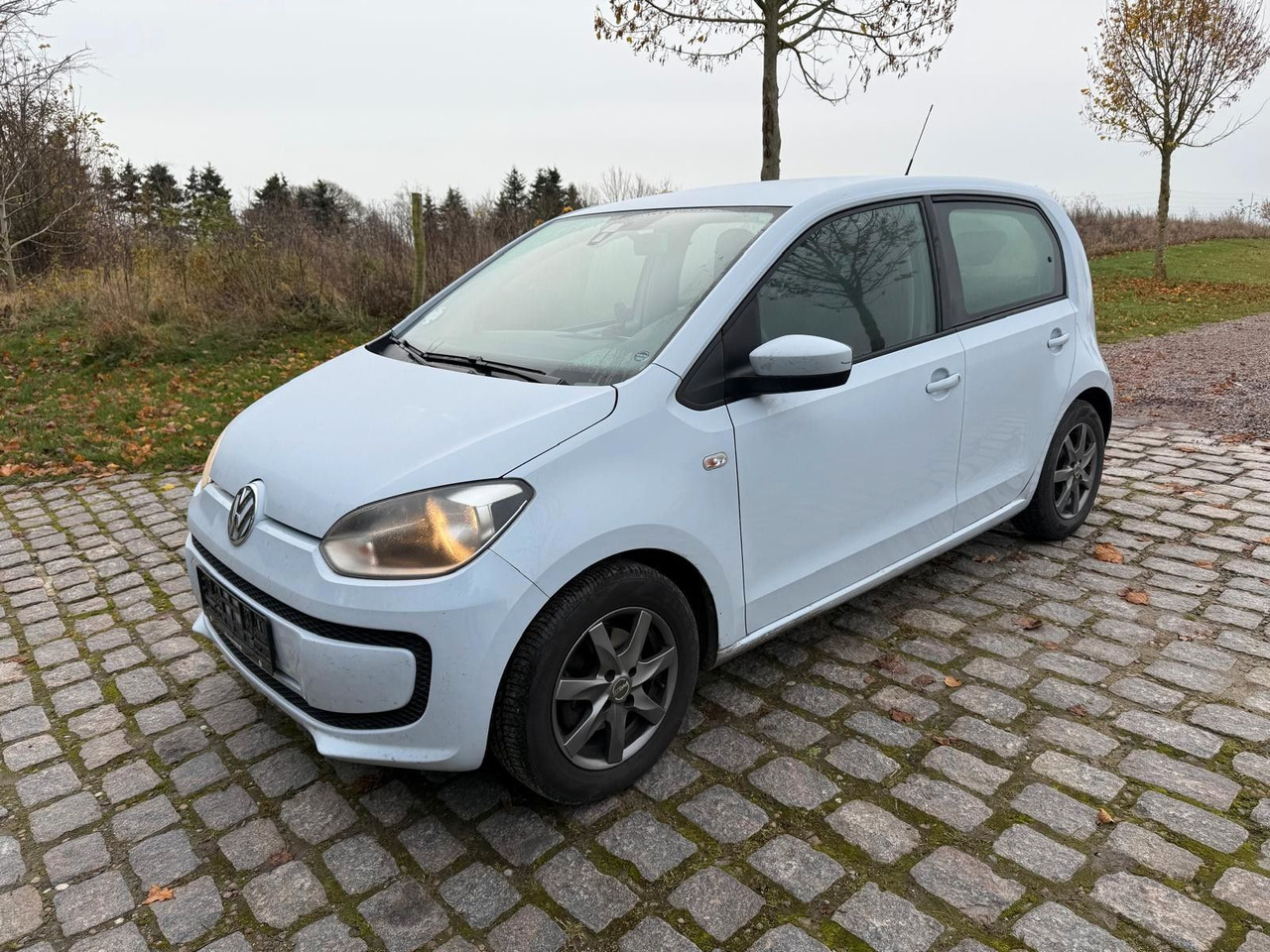 Volkswagen up! move up! BMT - سيارة: صورة 1 Volkswagen up! move up! BMT - سيارة: صورة 1