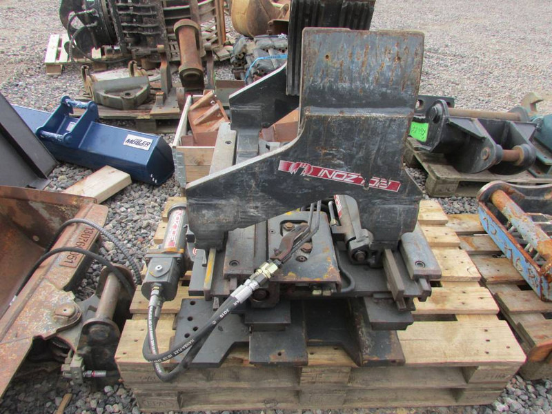 Bolzoni Fassgreifer drum clamp KG 06T2A SP - مشبك - معدات المناولة: صورة 1 Bolzoni Fassgreifer drum clamp KG 06T2A SP - مشبك - معدات المناولة: صورة 1