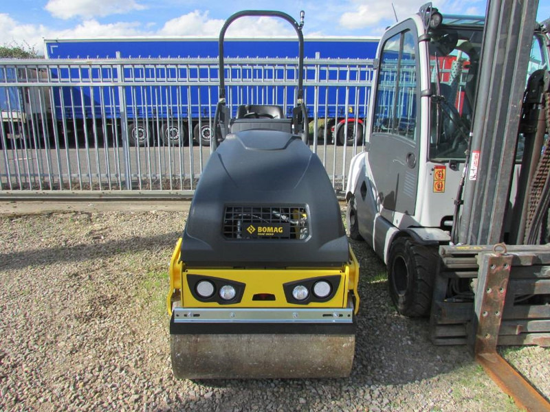 Bomag BW 90 AD-5 Walze / 21.500 EUR - مدحلة: صورة 3 Bomag BW 90 AD-5 Walze / 21.500 EUR - مدحلة: صورة 3