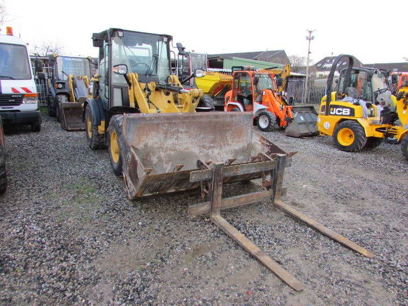 Cat 906 M Radlader 29.500 EUR - اللودر بعجل: صورة 5 Cat 906 M Radlader 29.500 EUR - اللودر بعجل: صورة 5