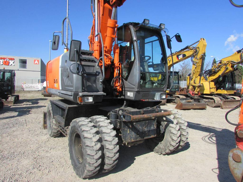 Hitachi ZX 140 W-3 Mobilbagger 48.000 EUR / Klima - حفار ذو عجلات: صورة 5 Hitachi ZX 140 W-3 Mobilbagger 48.000 EUR / Klima - حفار ذو عجلات: صورة 5
