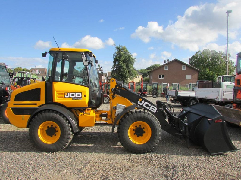 JCB 409 Radlader 46.500 EUR - اللودر بعجل: صورة 5 JCB 409 Radlader 46.500 EUR - اللودر بعجل: صورة 5
