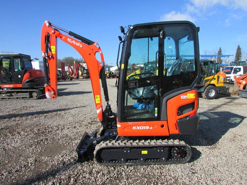 Kubota KX 019-4 HI Minibagger 26.500 EUR - حفار صغير: صورة 1 Kubota KX 019-4 HI Minibagger 26.500 EUR - حفار صغير: صورة 1