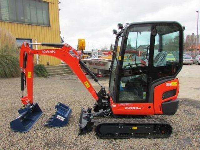 Kubota KX 019-4 Minibagger 26.750 EUR - حفار صغير: صورة 4 Kubota KX 019-4 Minibagger 26.750 EUR - حفار صغير: صورة 4