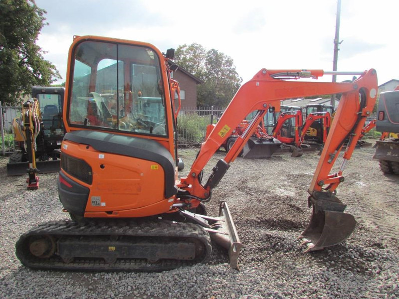 Kubota U 27-4 Minibagger 21.000 EUR - حفار صغير: صورة 2 Kubota U 27-4 Minibagger 21.000 EUR - حفار صغير: صورة 2