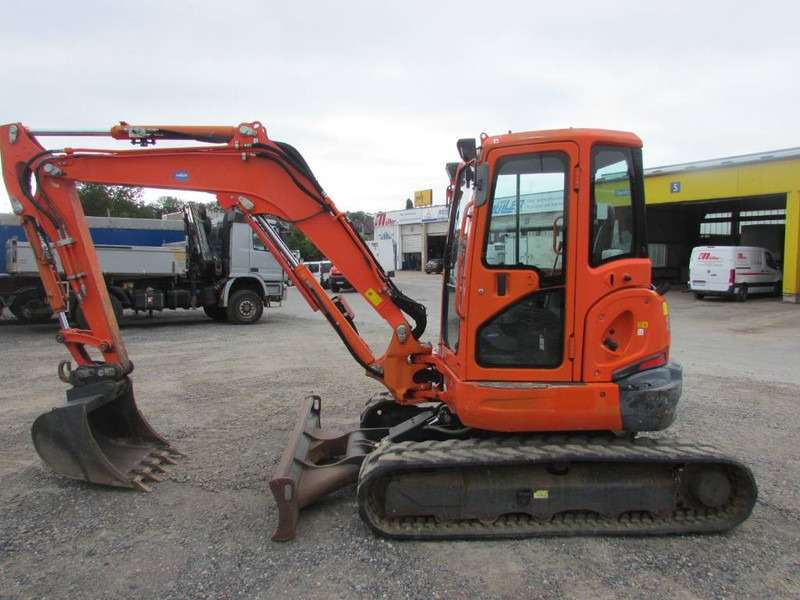Kubota U 55-4 25.500 EUR - حفار صغير: صورة 4 Kubota U 55-4 25.500 EUR - حفار صغير: صورة 4