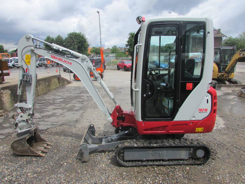 Takeuchi TB 216 V4 Minibagger 28.000 EUR - حفار صغير: صورة 1 Takeuchi TB 216 V4 Minibagger 28.000 EUR - حفار صغير: صورة 1