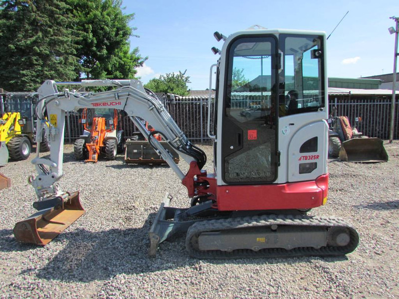 حفار صغير Takeuchi TB 325 R Minibagger 34.500 EUR: صورة 1