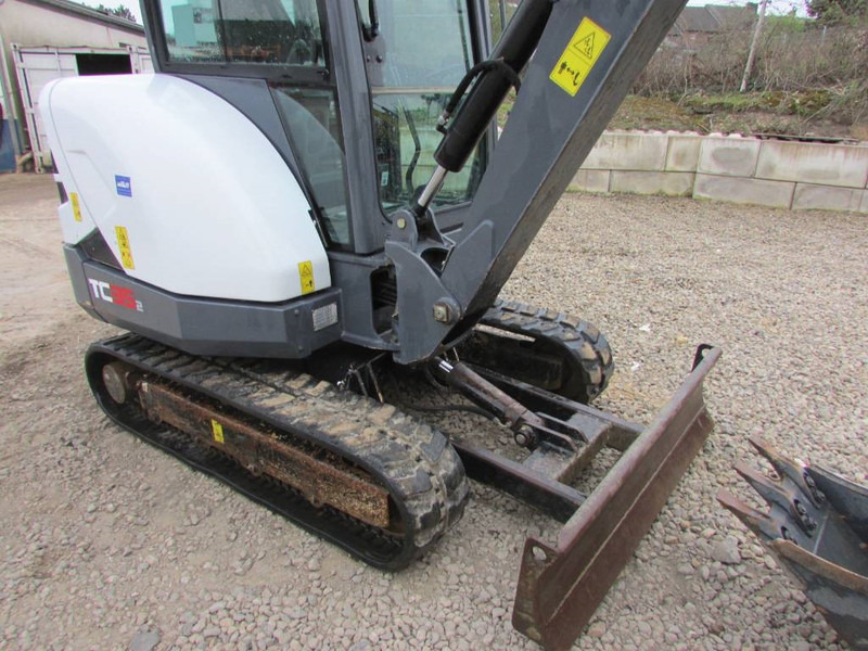 Terex TC 35-2 Minibagger 24.500 EUR Top Zustand - حفار صغير: صورة 3 Terex TC 35-2 Minibagger 24.500 EUR Top Zustand - حفار صغير: صورة 3