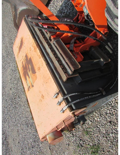 Vangaever Typ 05BB1525 Anbaukehrmaschine 1.500 EUR - مقشة - آلات الإنشاء: صورة 3 Vangaever Typ 05BB1525 Anbaukehrmaschine 1.500 EUR - مقشة - آلات الإنشاء: صورة 3