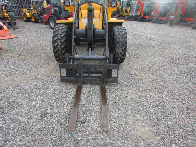 Volvo L 35 B-Z Radlader 16.000 EUR - اللودر بعجل: صورة 3 Volvo L 35 B-Z Radlader 16.000 EUR - اللودر بعجل: صورة 3