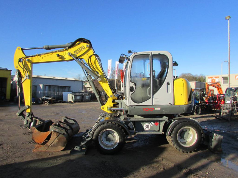 WACKER NEUSON EW 100 / Klima / AC / 59.000 EUR - حفار ذو عجلات: صورة 1 WACKER NEUSON EW 100 / Klima / AC / 59.000 EUR - حفار ذو عجلات: صورة 1