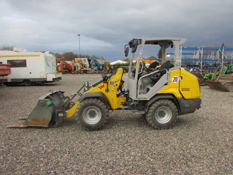 WACKER NEUSON WL 28 Radlader - اللودر بعجل: صورة 1 WACKER NEUSON WL 28 Radlader - اللودر بعجل: صورة 1