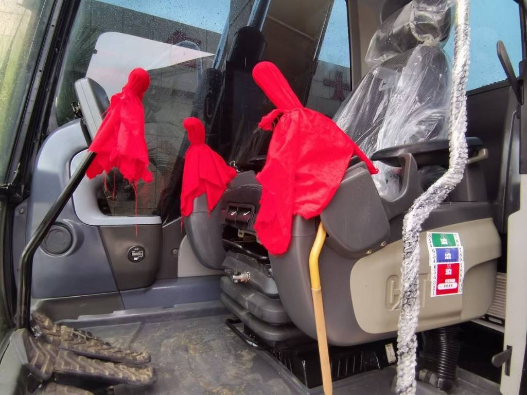 CAT 313D2GC - حفار زاحف: صورة 4 CAT 313D2GC - حفار زاحف: صورة 4