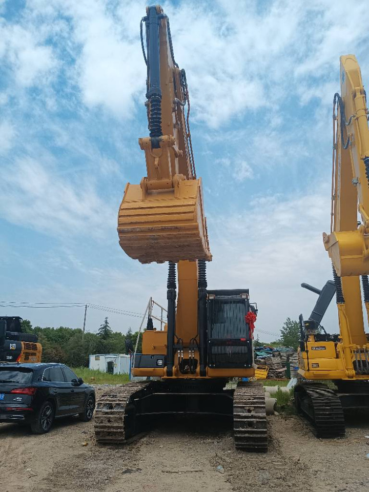 CAT 349D2L - حفار زاحف: صورة 2 CAT 349D2L - حفار زاحف: صورة 2