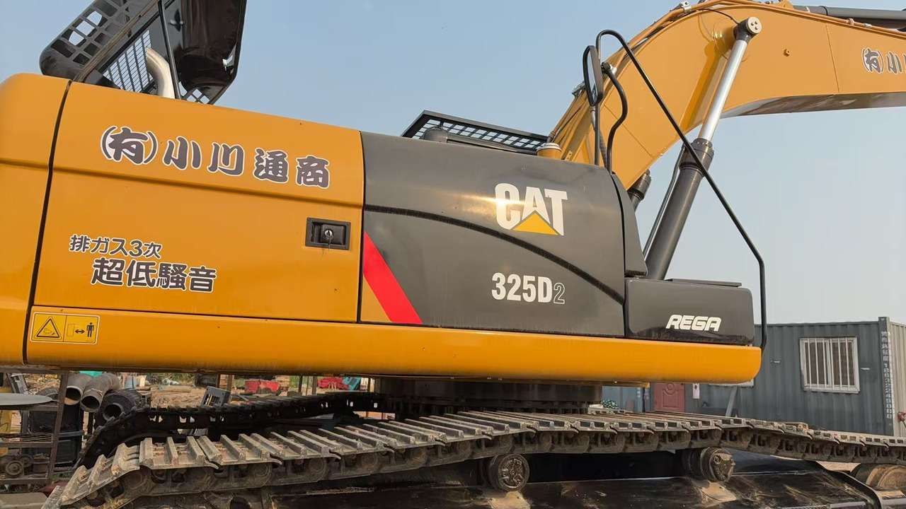 CATERPILLAR 325D2 - حفار زاحف: صورة 2 CATERPILLAR 325D2 - حفار زاحف: صورة 2