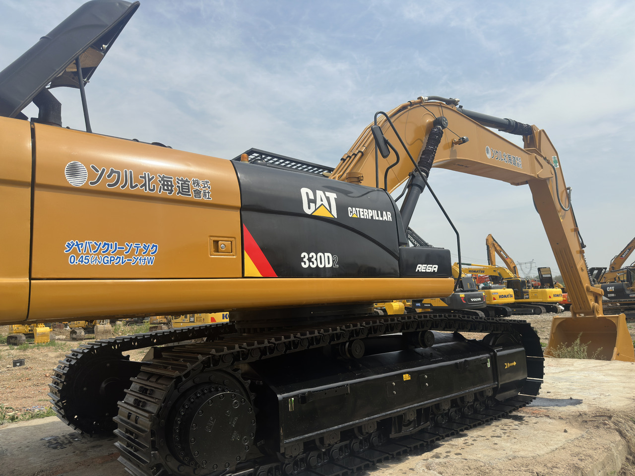 CATERPILLAR 330D2 - حفار زاحف: صورة 2 CATERPILLAR 330D2 - حفار زاحف: صورة 2