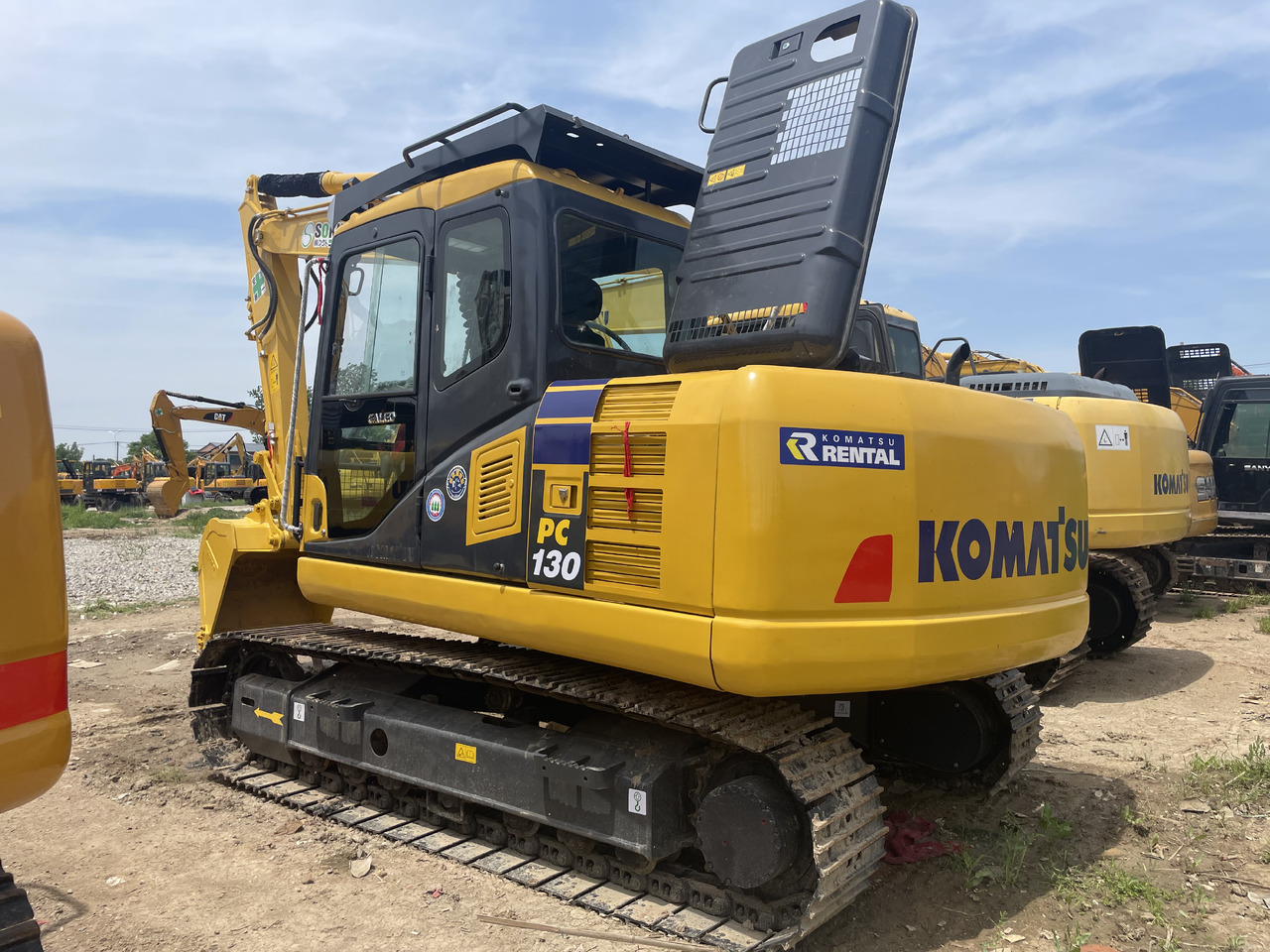KOMATSU PC 130-7 - حفار صغير: صورة 1 KOMATSU PC 130-7 - حفار صغير: صورة 1