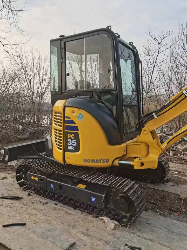 KOMATSU PC 35 MR - حفار صغير: صورة 3 KOMATSU PC 35 MR - حفار صغير: صورة 3