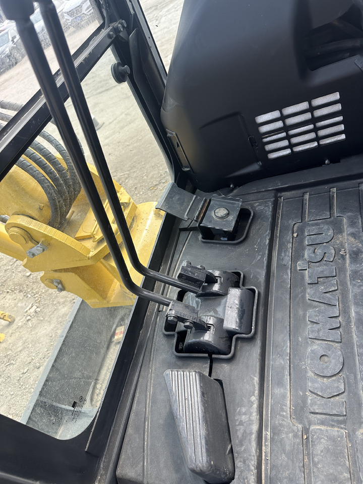 حفار صغير KOMATSU PC40MR: صورة 6