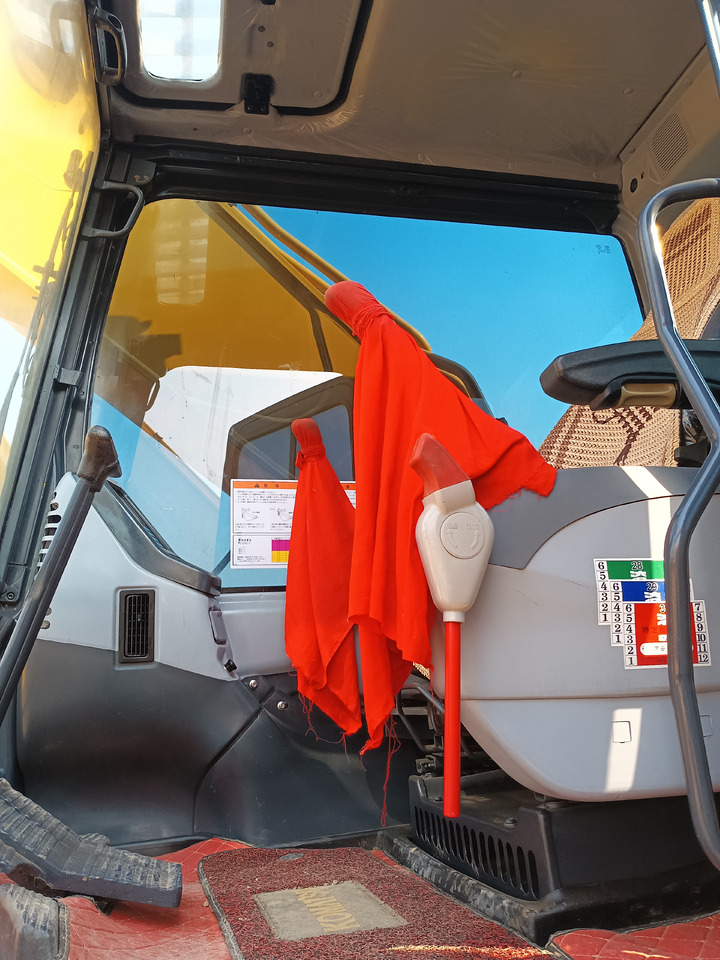 Komatsu PC 350-7 - حفار زاحف: صورة 5 Komatsu PC 350-7 - حفار زاحف: صورة 5