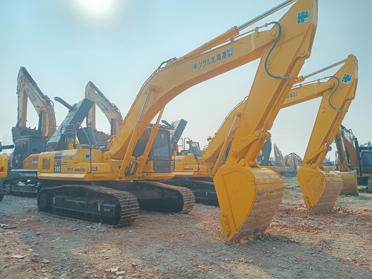 Komatsu PC 350-7 - حفار زاحف: صورة 4 Komatsu PC 350-7 - حفار زاحف: صورة 4