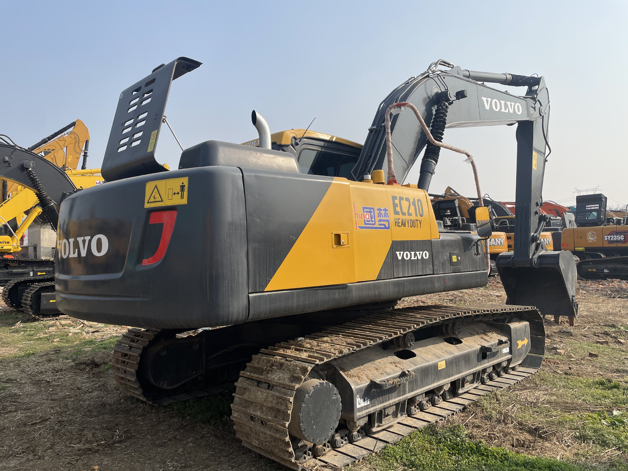 VOLVO EC 210 - حفار زاحف: صورة 2 VOLVO EC 210 - حفار زاحف: صورة 2