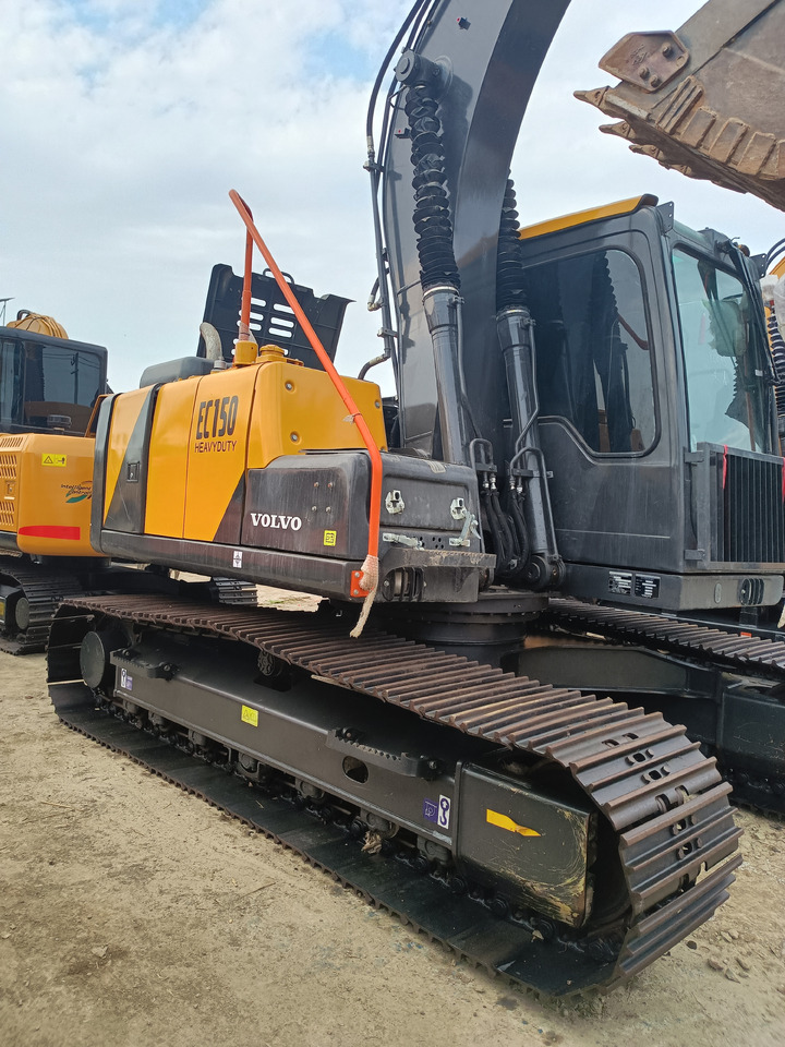 VOLVO EC150 - حفار صغير: صورة 3 VOLVO EC150 - حفار صغير: صورة 3