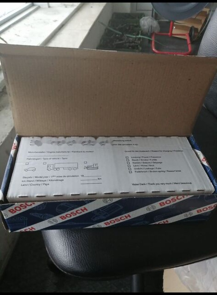 Bosch 2018 IVECO - حاقن - شاحنة: صورة 1 Bosch 2018 IVECO - حاقن - شاحنة: صورة 1