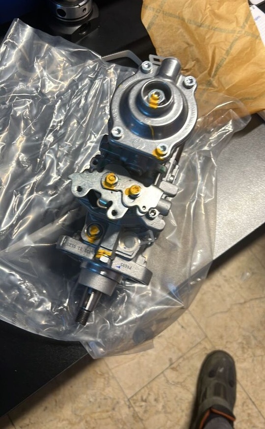 Bosch 2023 12.163 MAN 0460424150 Bosch Man - مضخة الوقود - شاحنة: صورة 4 Bosch 2023 12.163 MAN 0460424150 Bosch Man - مضخة الوقود - شاحنة: صورة 4