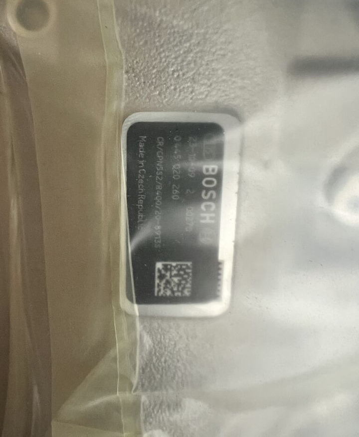 Bosch 2024 for Bosch Mercedes Trucks - مضخة الوقود - شاحنة: صورة 1 Bosch 2024 for Bosch Mercedes Trucks - مضخة الوقود - شاحنة: صورة 1