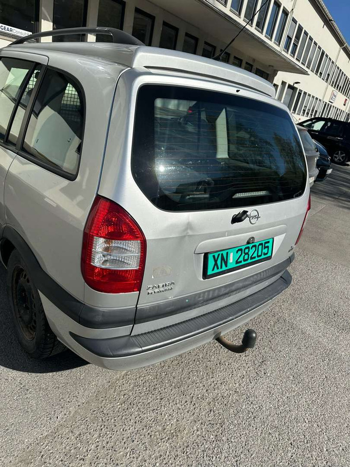2003 Opel Zafira 1.8 Comfort / Lav km / - آلات أخرى: صورة 3 2003 Opel Zafira 1.8 Comfort / Lav km / - آلات أخرى: صورة 3