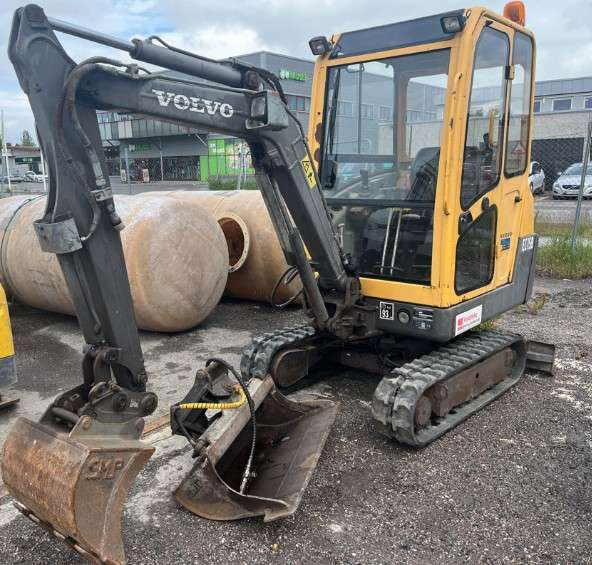 2007 Volvo Ec15p - حفار صغير: صورة 1 2007 Volvo Ec15p - حفار صغير: صورة 1