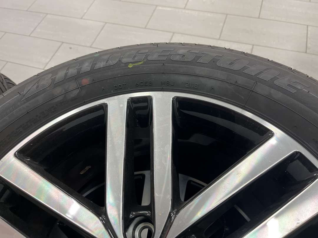 Dekk til Mercedes x klasse - أدوات ومعدات: صورة 4 Dekk til Mercedes x klasse - أدوات ومعدات: صورة 4