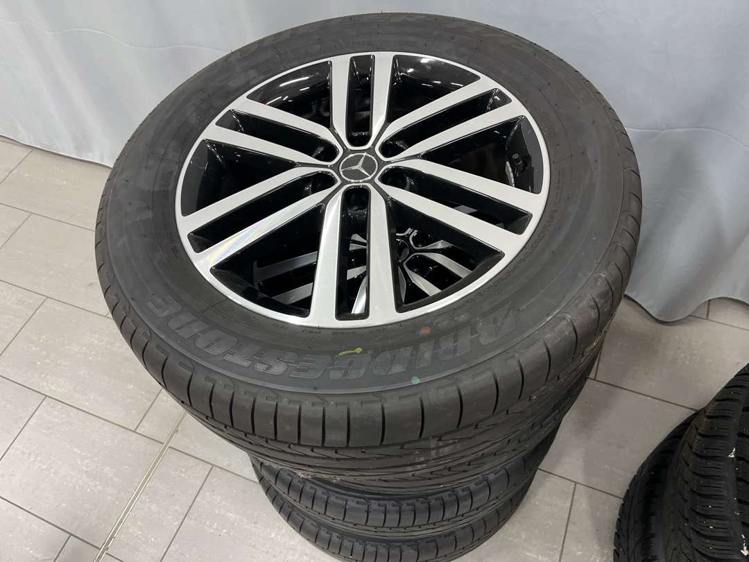 Dekk til Mercedes x klasse - أدوات ومعدات: صورة 1 Dekk til Mercedes x klasse - أدوات ومعدات: صورة 1