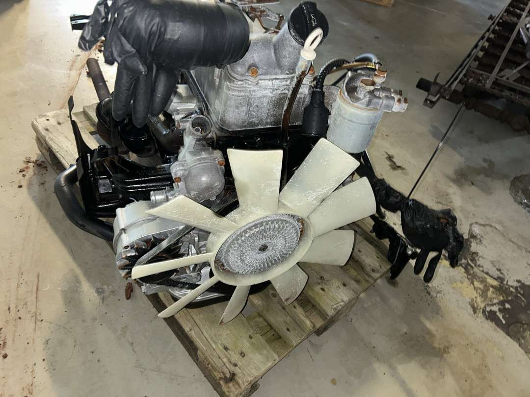 Mercedes motor 5 sylinder med girkasse med kraftuttak - أدوات ومعدات: صورة 5 Mercedes motor 5 sylinder med girkasse med kraftuttak - أدوات ومعدات: صورة 5