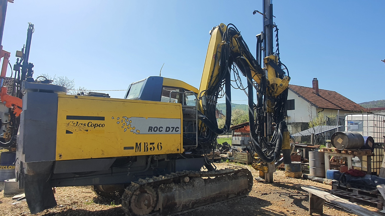 Atlas Copco ROC D7c-11 - معدات حفر: صورة 4 Atlas Copco ROC D7c-11 - معدات حفر: صورة 4
