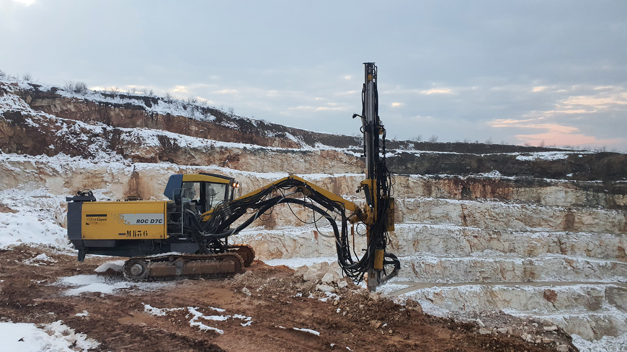 Atlas Copco ROC D7c-11 - معدات حفر: صورة 3 Atlas Copco ROC D7c-11 - معدات حفر: صورة 3
