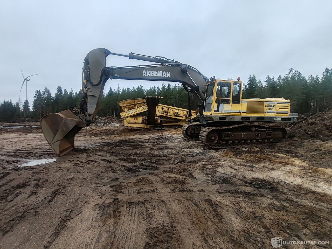 Åkerman H16D kaivinkone, 1992, Kurikka - حفار زاحف: صورة 1 Åkerman H16D kaivinkone, 1992, Kurikka - حفار زاحف: صورة 1