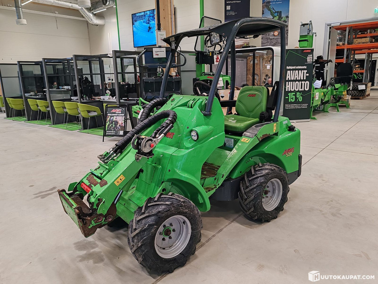 Avant 520 2014 – 2,035 h – running and drivable compact loader, Juva - لودر مفصلي صغير: صورة 1 Avant 520 2014 – 2,035 h – running and drivable compact loader, Juva - لودر مفصلي صغير: صورة 1