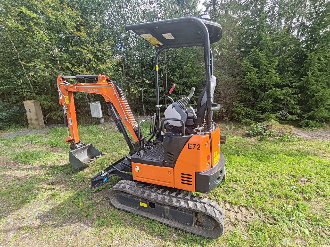 Hitachi ZX19U, reilu 90H ajettu, 2016., Eurajoki - حفار صغير: صورة 5 Hitachi ZX19U, reilu 90H ajettu, 2016., Eurajoki - حفار صغير: صورة 5
