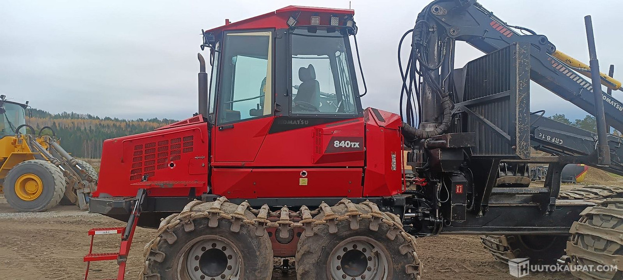 Komatsu 840 TX, 2011, Diesel, 24 133 h Metsäkone, Leppävirta - معدات الغابات: صورة 2 Komatsu 840 TX, 2011, Diesel, 24 133 h Metsäkone, Leppävirta - معدات الغابات: صورة 2