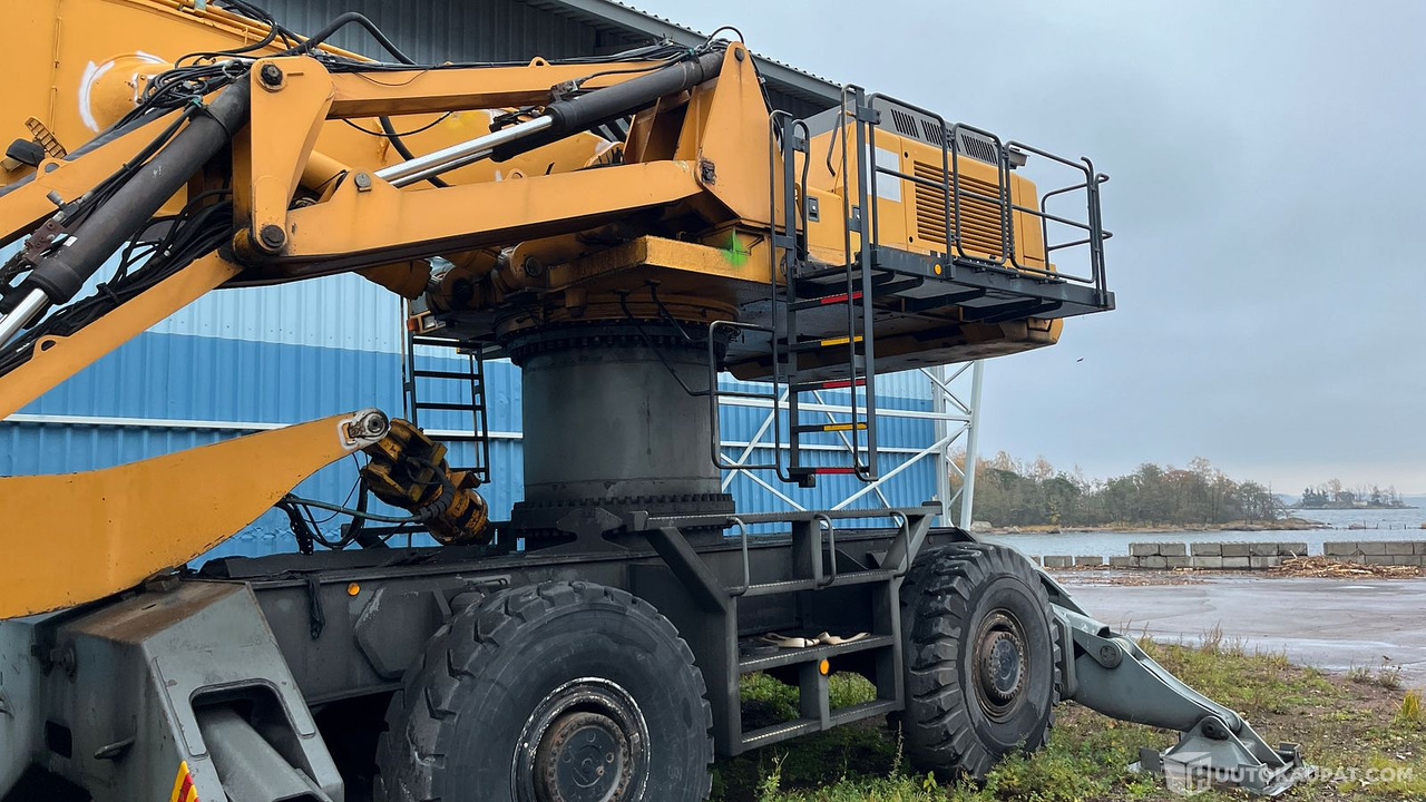 Liebherr A954b, materiaalinkäsittelykone, 2002, Hamina - آلة التعامل مع النفايات: صورة 3 Liebherr A954b, materiaalinkäsittelykone, 2002, Hamina - آلة التعامل مع النفايات: صورة 3
